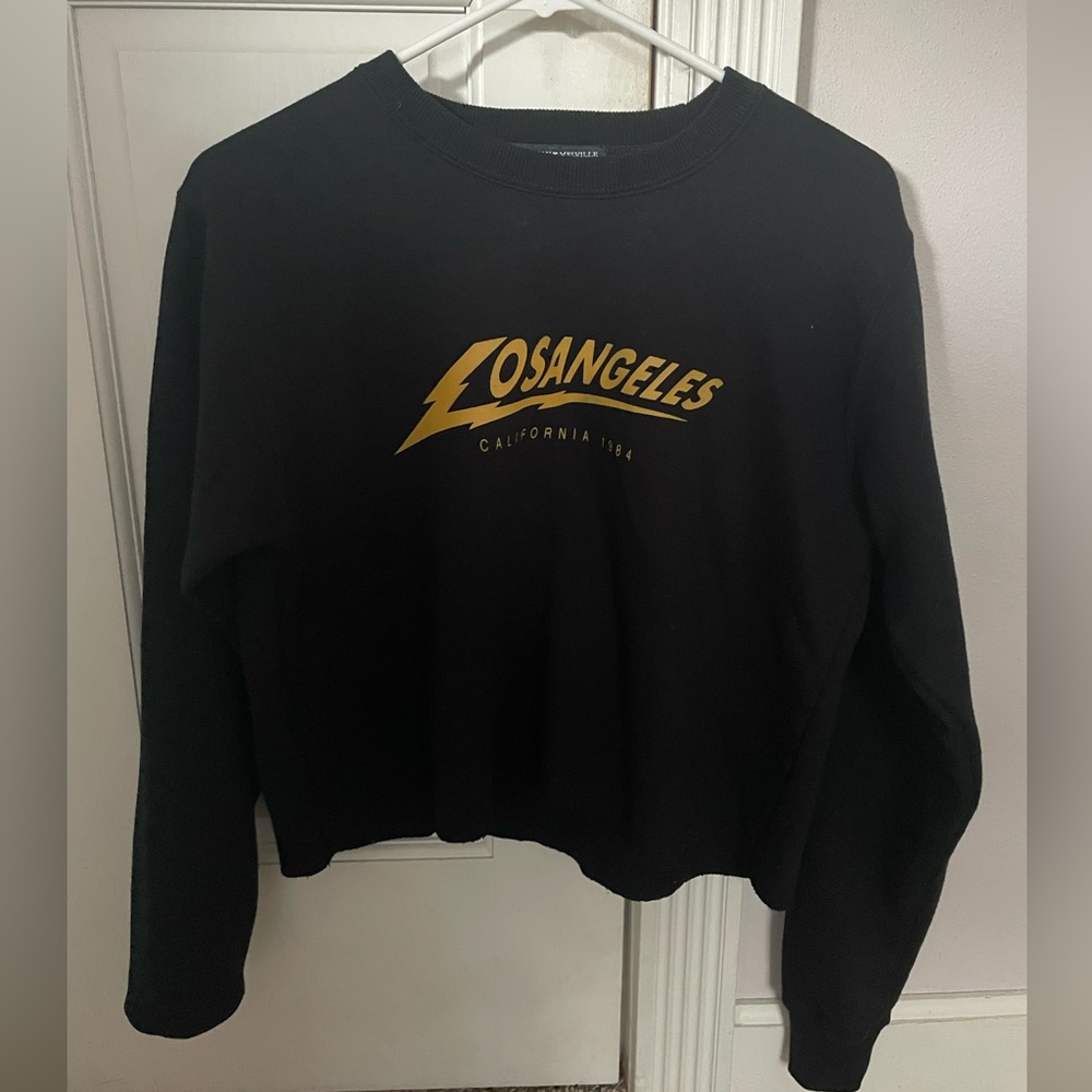 Brandy Melville / John Galt cropped black los angeles sweatshirt